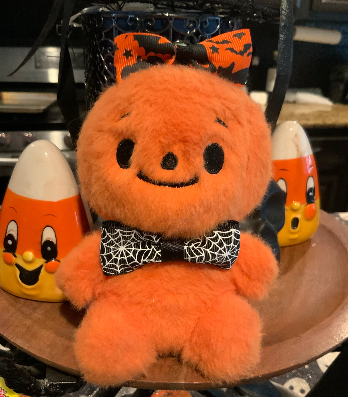 Mystery bow/bowtie